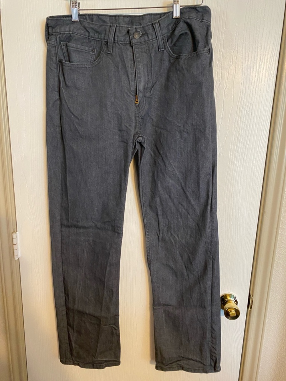 Levi's Men's Straight Jeans in Charcoal Gray
